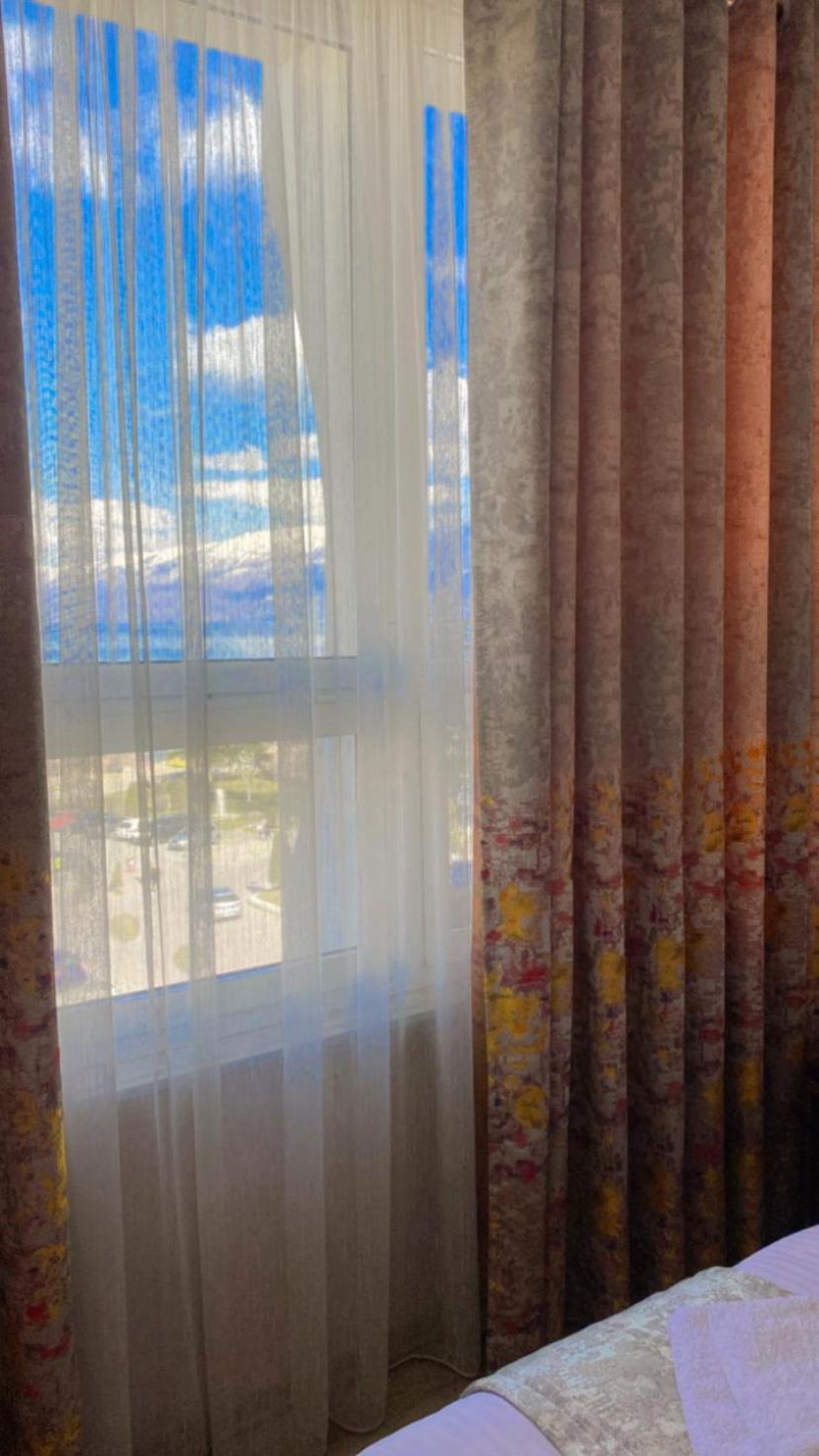 British Hotel Pogradec Buitenkant foto